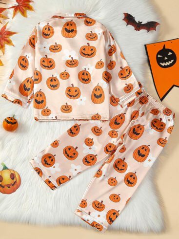 Halloween pijamale pentru copii mici