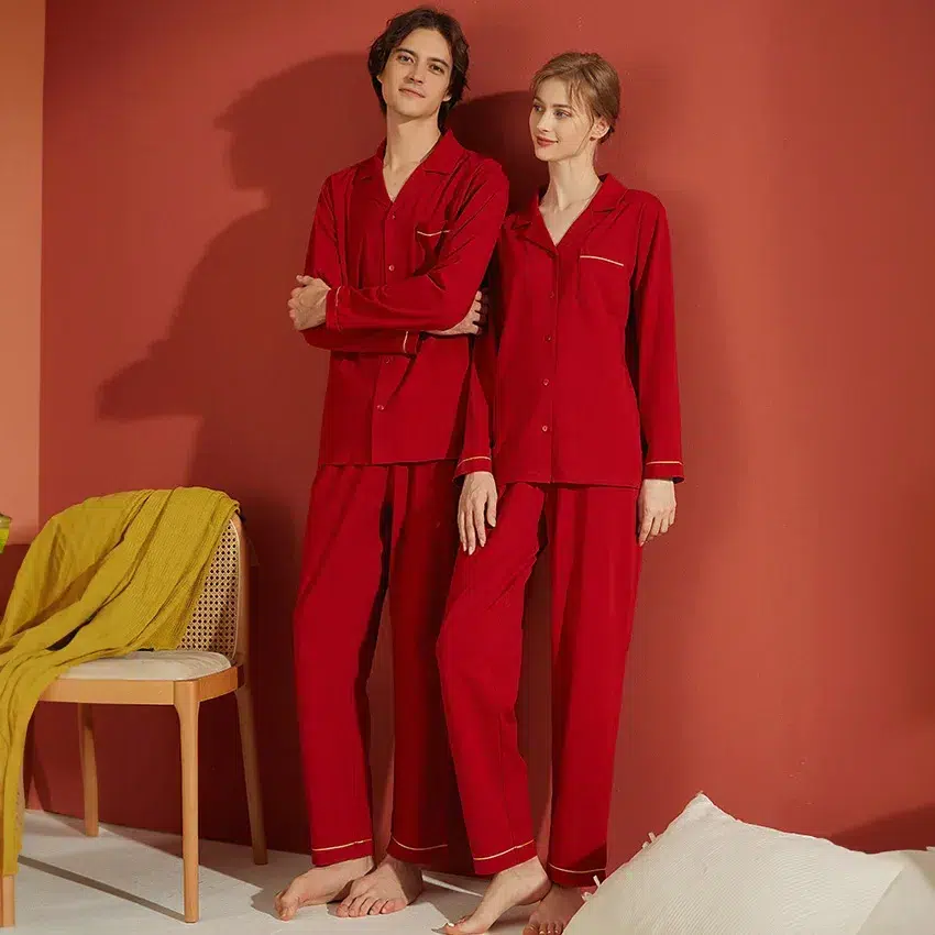 rød pyjamas