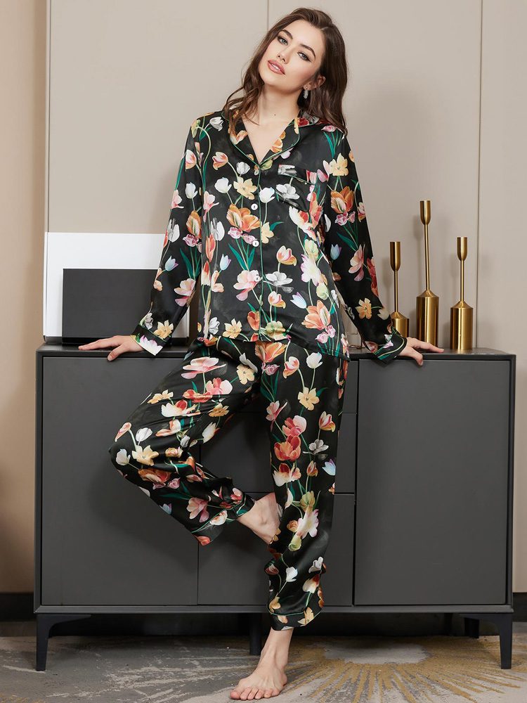 floral pajamas