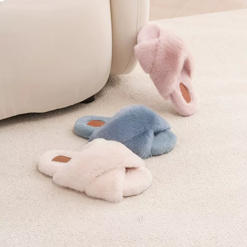 Slumber Party Chic: Jak wybrać idealny strój na nocną imprezę 15 slippers for women