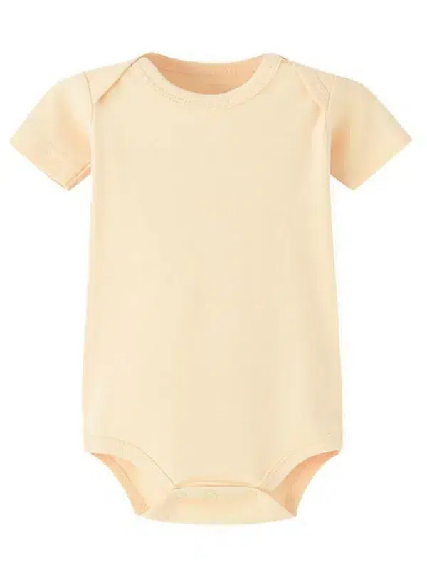 gender neutral infant clothes