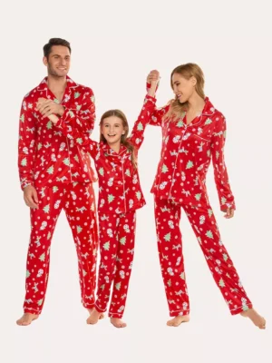 sladěná rodinná saténová pyžama
