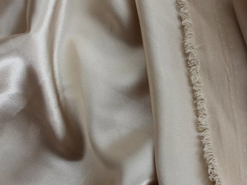 Sateen vs Satin: Key Differences Every Fashion Brand Should Know 4 Satin Fabric Close up